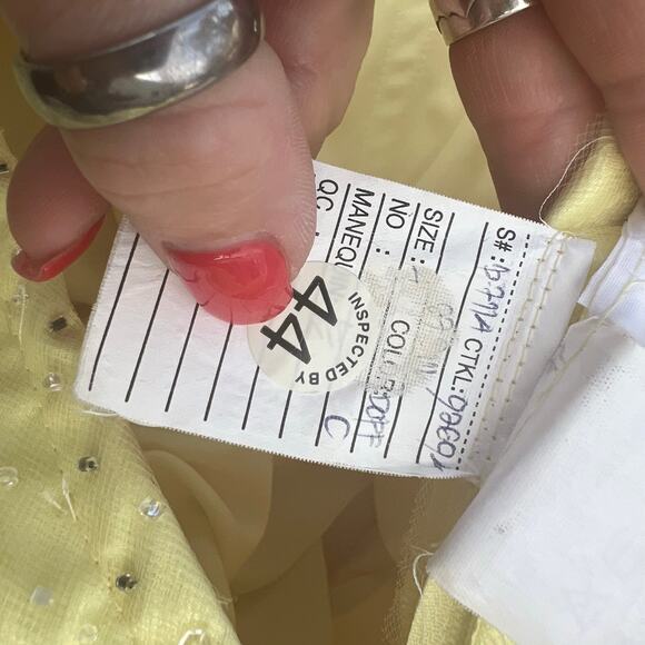 Mori Lee Y2K Butterfly Bead Embellish Yellow Poof quinceañera Prom Ball Gown 3/4 - Picture 14 of 15